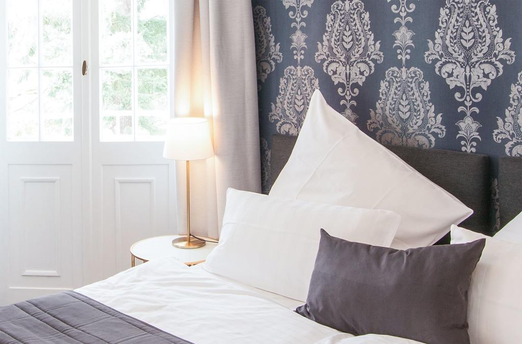 Hotel Hofgut Dippelshof Hotel- Und Restaurant Kg Muehltal (Hessen)
